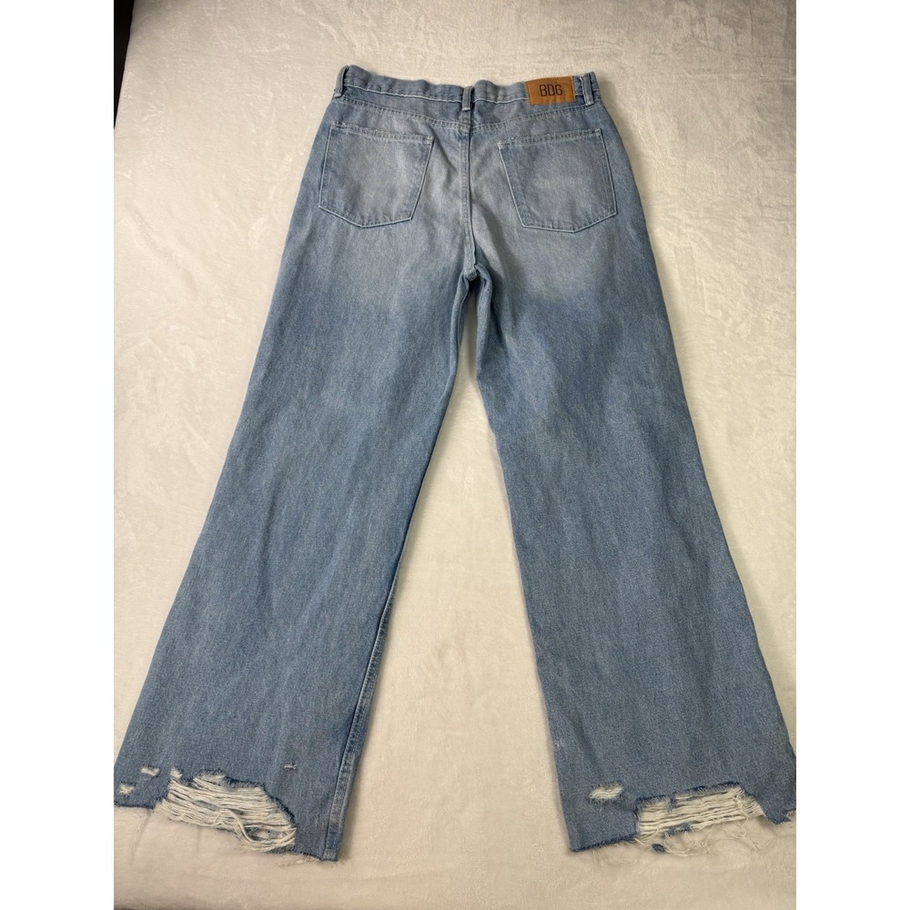 BDG Baggy Fit Jeans Mens 33x32 Light Fade Distressed Wide Leg Raw Edge - Picture 7 of 15